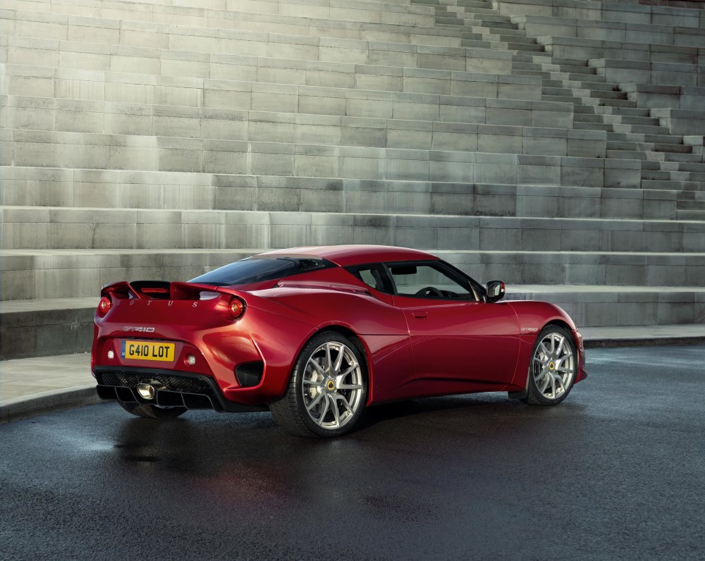 Lotus_EvoraGT410-2.jpg