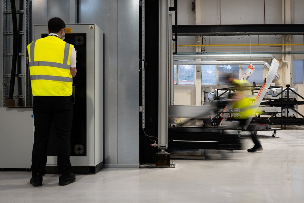 Lotus-chassis-at-Hurricane-Way-Norwich_2.jpg
