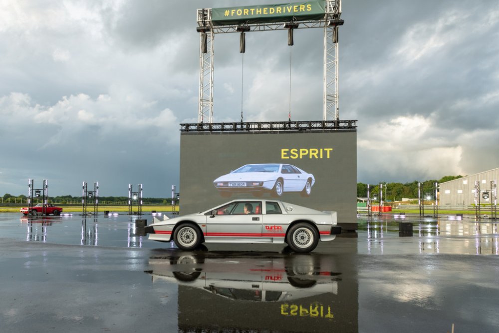 Lotus-Turbo-Esprit.jpg