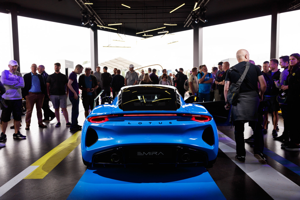 More information about "Lotus Emira Wows the Crowds at Goodwood Festival of Speed"
