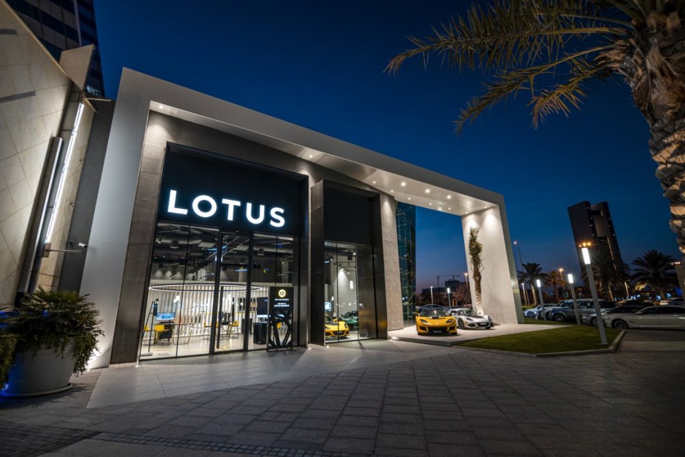 LotusBahrain_3 (Medium).jpg