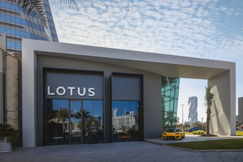 LotusBahrain_1 (Medium).jpg