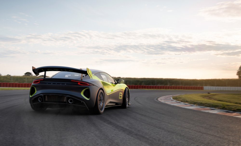Lotus-Emira-GT4_4.jpg