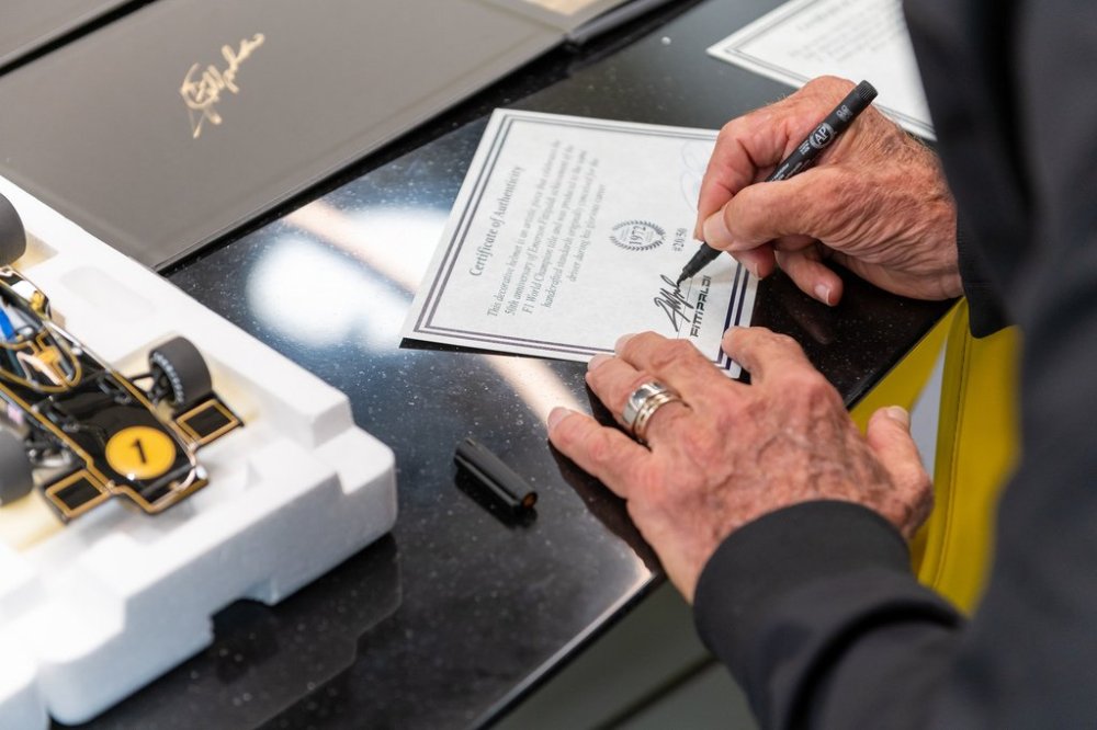 Emerson-Signing-04.jpg