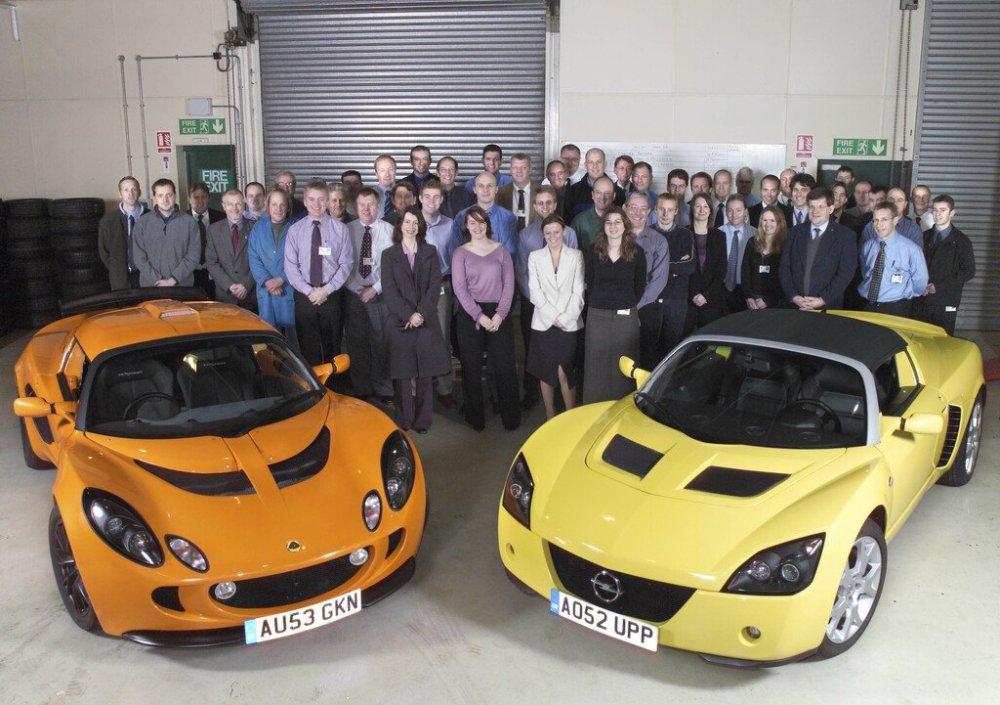 Lotus_Exige_-_Opel_Speedster.jpg