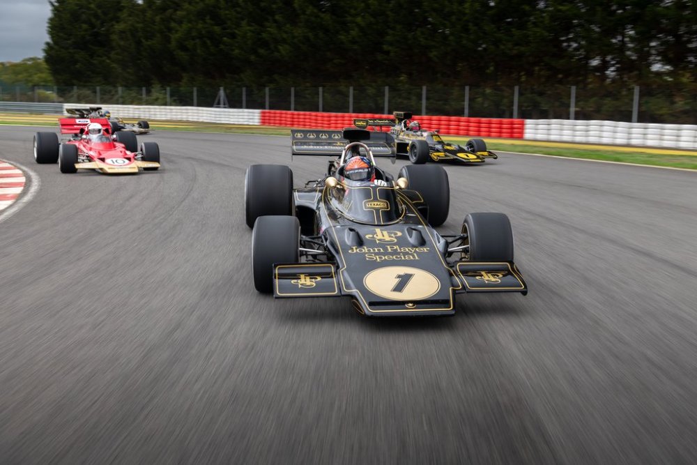 Type-72_Parade-Lap-17.jpg