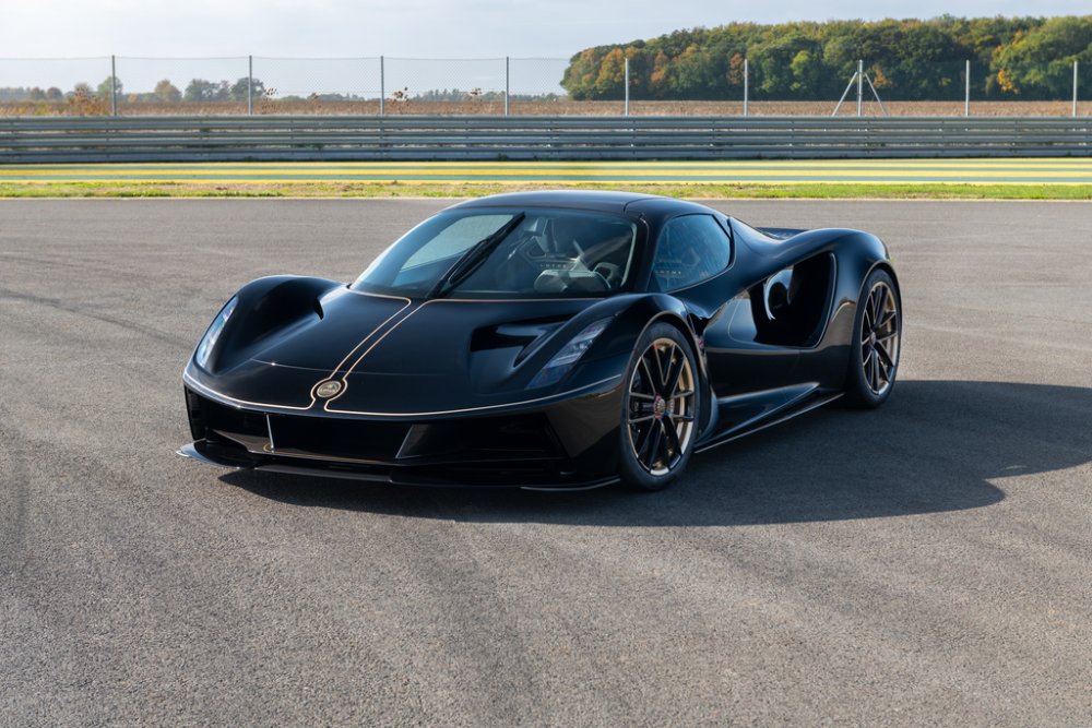Lotus-Evija-Fittipaldi_2.jpg