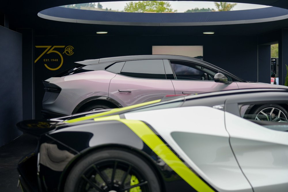 LotusatMontereryCarWeek2023_3.jpg