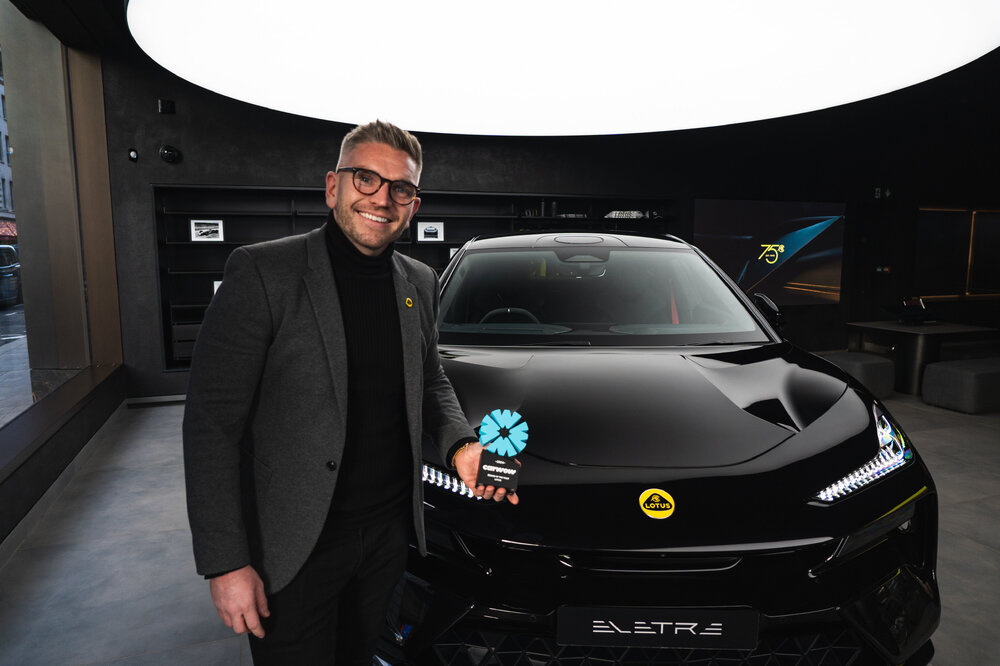 Conor-Horne-Commercial-Director-UK-and-Ireland-and-the-Carwow-Brand-of-the-Year-award-for-Lotus.jpg