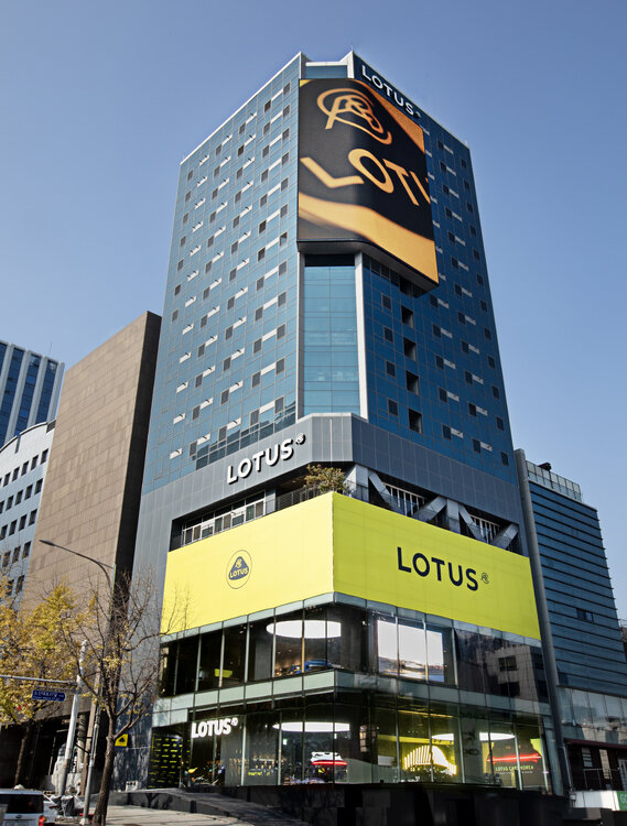 Lotus-Flagship-Showroom-South-Korea_1.jpg