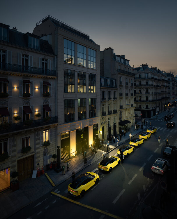 Lotus-Paris-brand-centre-open-for-business-08.jpg