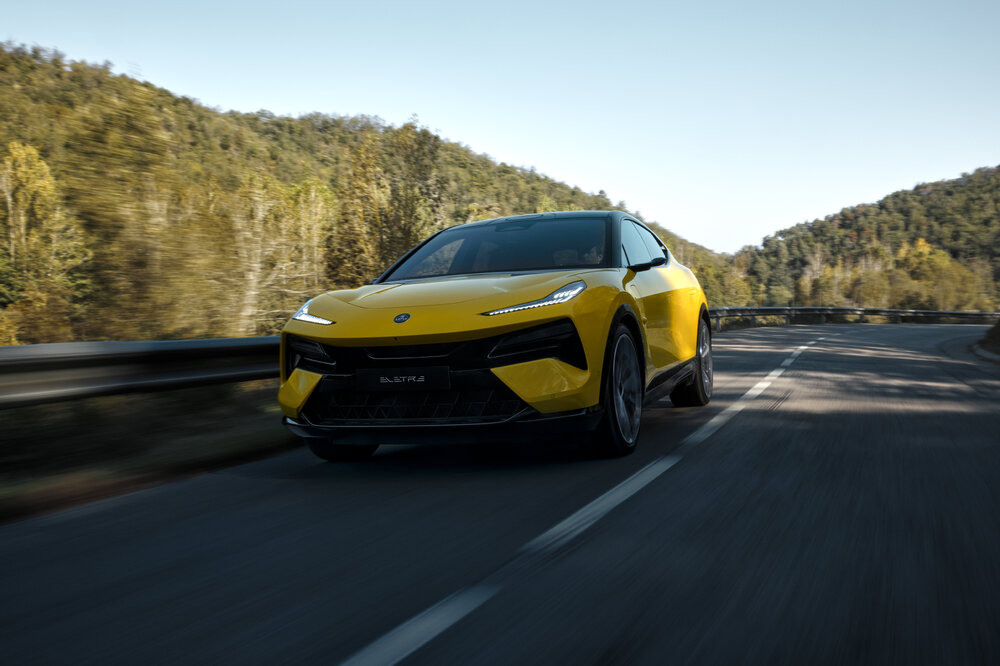 Lotus_Eletre_Image_Dynamic-1_Nov23.jpg