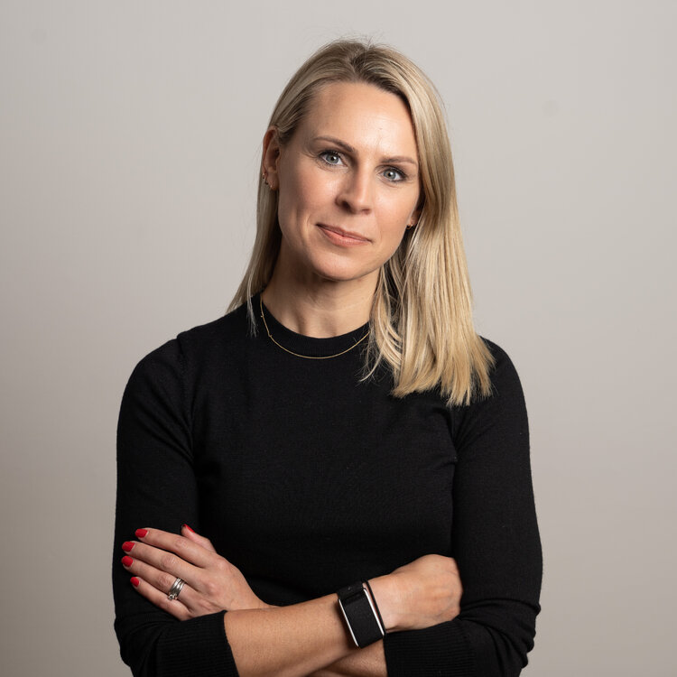 Victoria-Tomlinson-Executive-Director-PR-and-Communications-Lotus.jpg