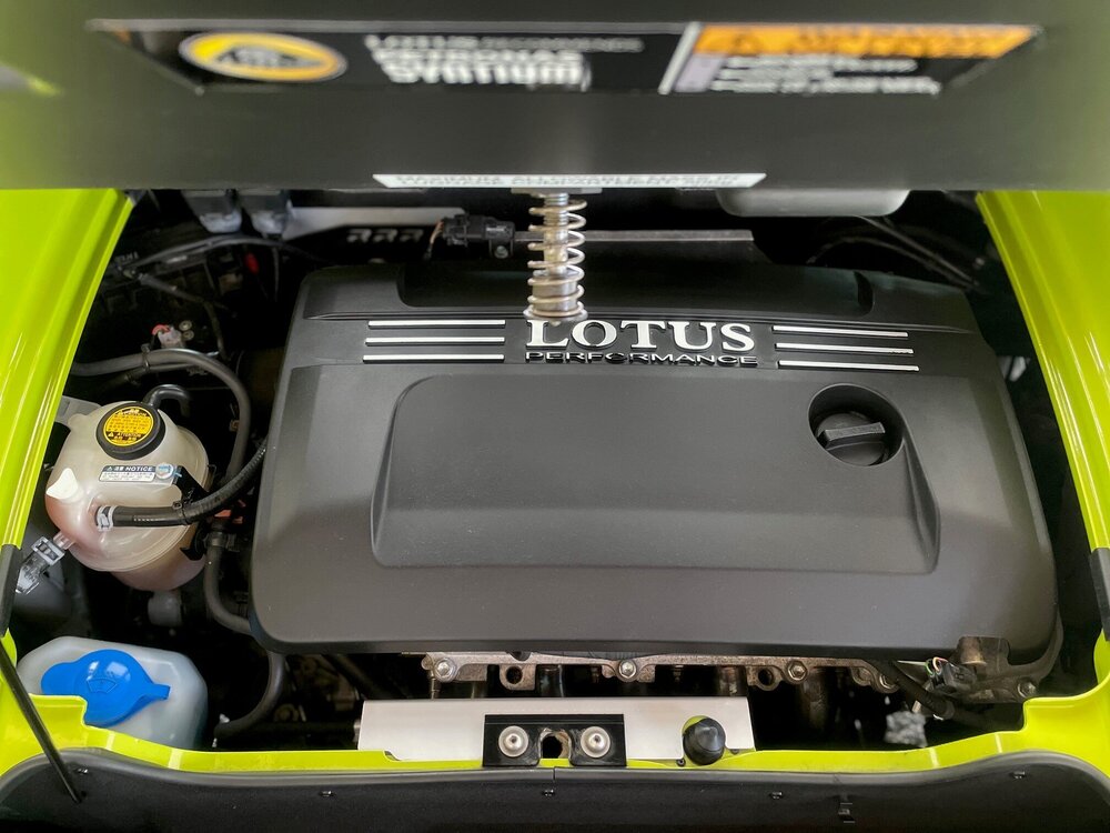Engine1.jpg