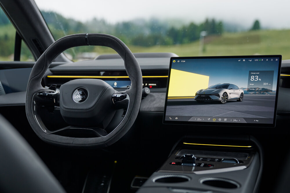 Lotus_Emeya_R_Centre_Console_020724.jpg