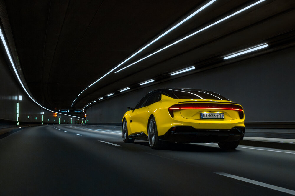 Lotus_Emeya_R_Dynamic_020724-06.jpg