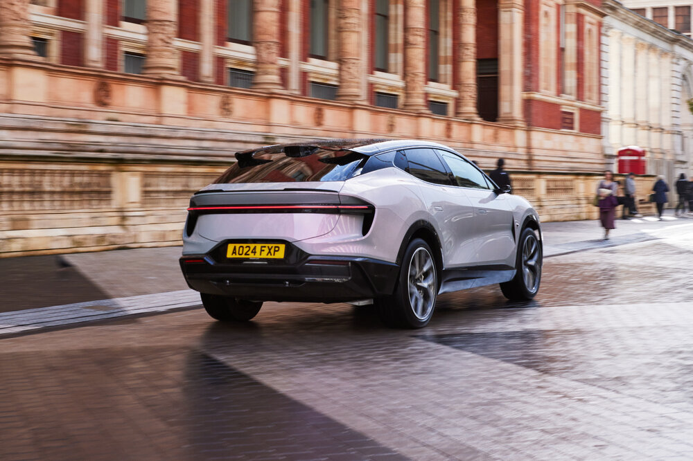 Lotus_Uber_London_141024_060.jpg