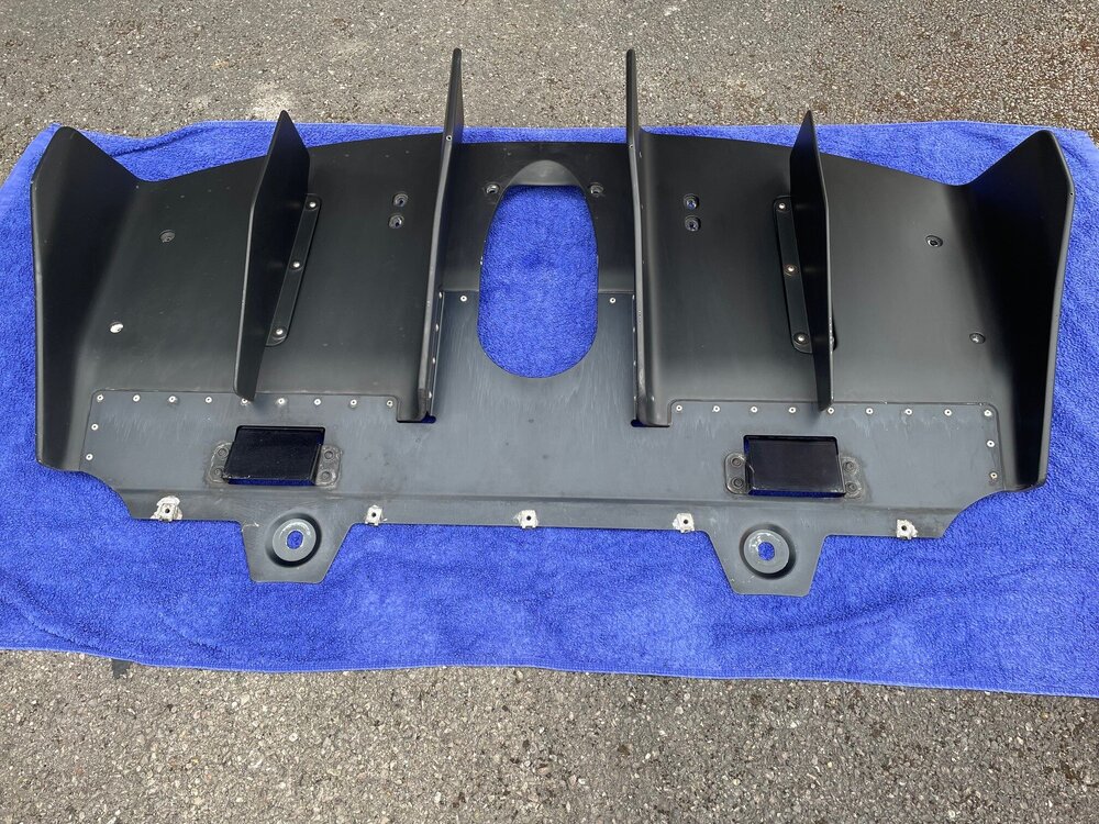 RearDiffuserOff1.thumb.jpg.06e7905d68ba70b65c6b30ad6e89ea01.jpg
