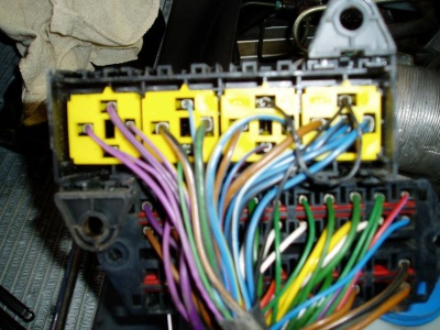 400px-MFS-Under_Relay_Box.jpg